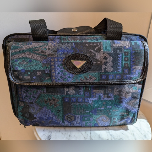 Vintage Aztec Print Carry On Travel Bag - Picture 1 of 9